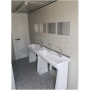 Sanitaire raccordable SSDDU 6M neuf avec 2 WC, 2 Douches, Lavabo et Urinoir - zoom sur lavabo