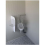 Sanitaire raccordable SSDDU 6M neuf avec 2 WC, 2 Douches, Lavabo et Urinoir - zoom sur urinoir