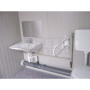 Sanitaire PMR raccordable neuf avec WC PMR, Lavabo PMR, WC et Lave-mains - Vue du lavabo