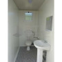 Sanitaire PMR raccordable neuf avec WC PMR, Lavabo PMR, WC et Lave-mains - Vue globale partie standard