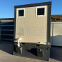 Bloc Sanitaire SSU Neuf Avec 2 WC, Lavabo Et Urinoir